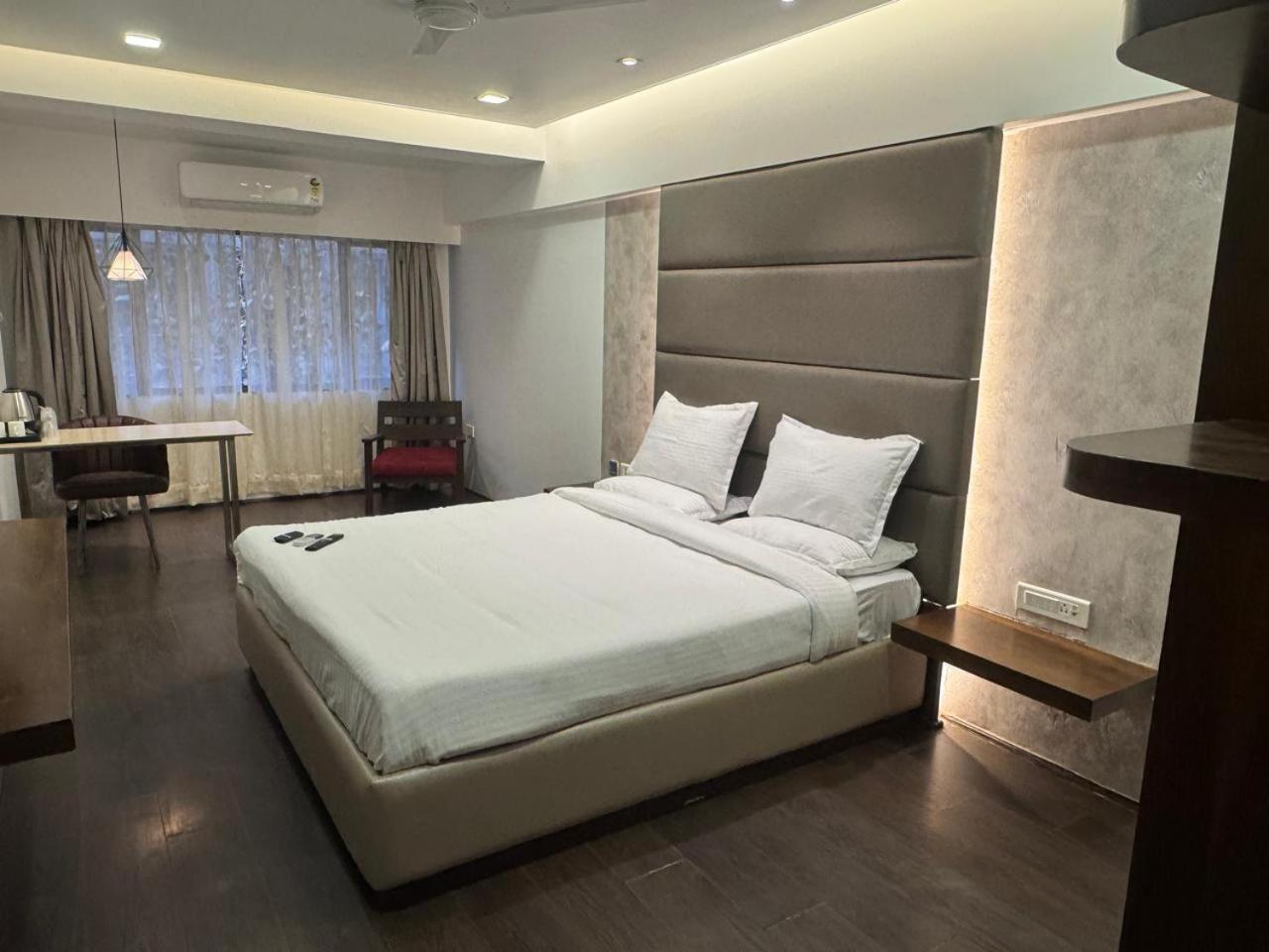 Hotel Dakshin Grandeur Navi Mumbai Exterior photo