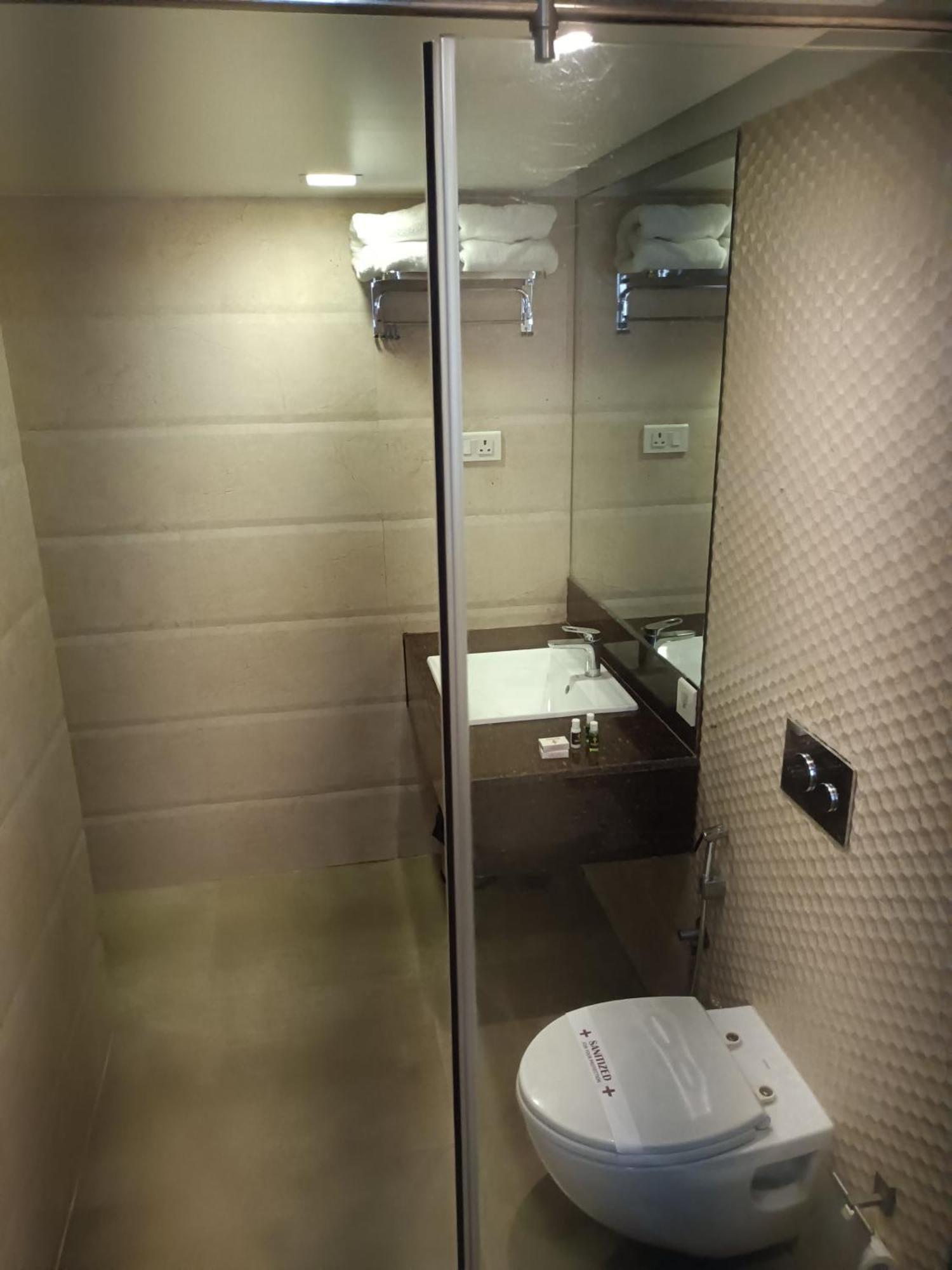 Hotel Dakshin Grandeur Navi Mumbai Exterior photo